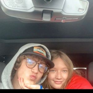 Meet your Posher, Sam